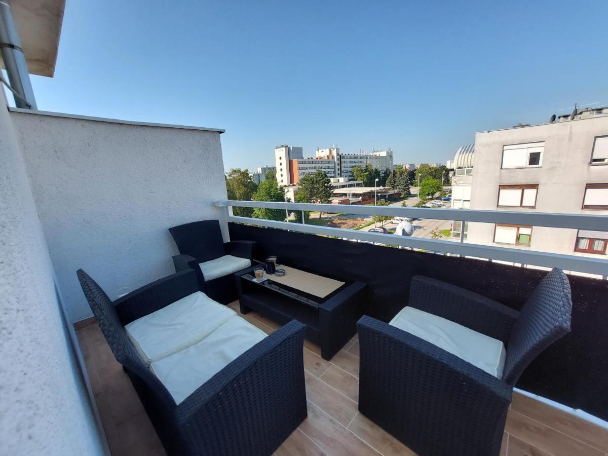 Apartment Zagreb4you *